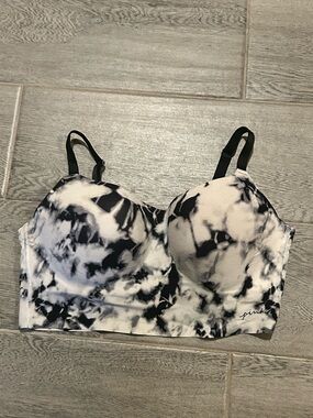 PINK Victoria’s Secret Tie-Dye wireless lightly lined bra - size XL